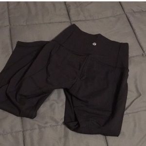 Lulu lemon crop leggings